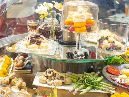 Врачи напомнили уральцам об опасных новогодних салатах