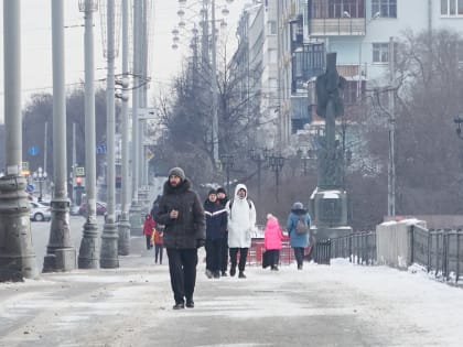 Куйвашев поручил обеспечить безопасность свердловчан в аномальные морозы