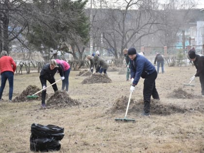 В Краснотурьинске проходит Всероссийский субботник