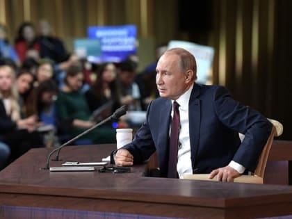 Четырехчасовая пресс-конференция Владимира Путина в одной картинке