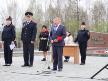 Торжественное построение личного состава отдела полиции Лесного