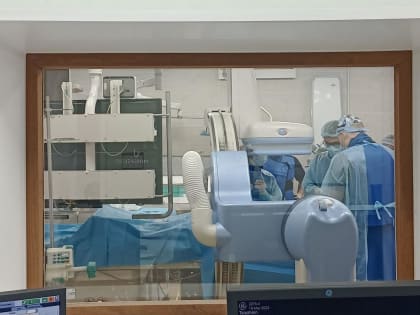 Экскурсия в больницу: школьники стали свидетелями важной медицинской процедуры