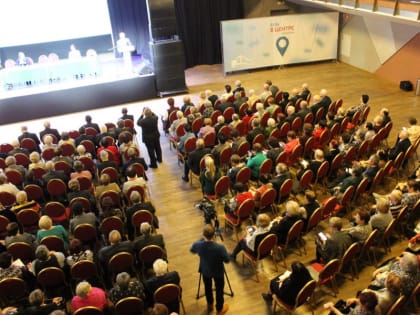 Уральские ветераны приняли участие в расширенном пленуме, посвященном               90-летию региона