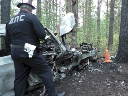 Два пассажира погибли в ДТП под Алапаевском по вине нетрезвой женщины-водителя