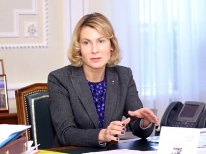 Елена Чечунова: «Более половины принятых в 2019 г законов внесено депутатами фракции «Единая Россия»