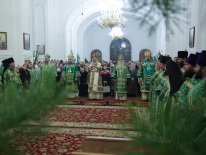Архиерейская праздничная литургия совершена в Свято-Николаевском мужском монастыре в Верхотурье