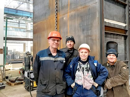 Работа ищет людей