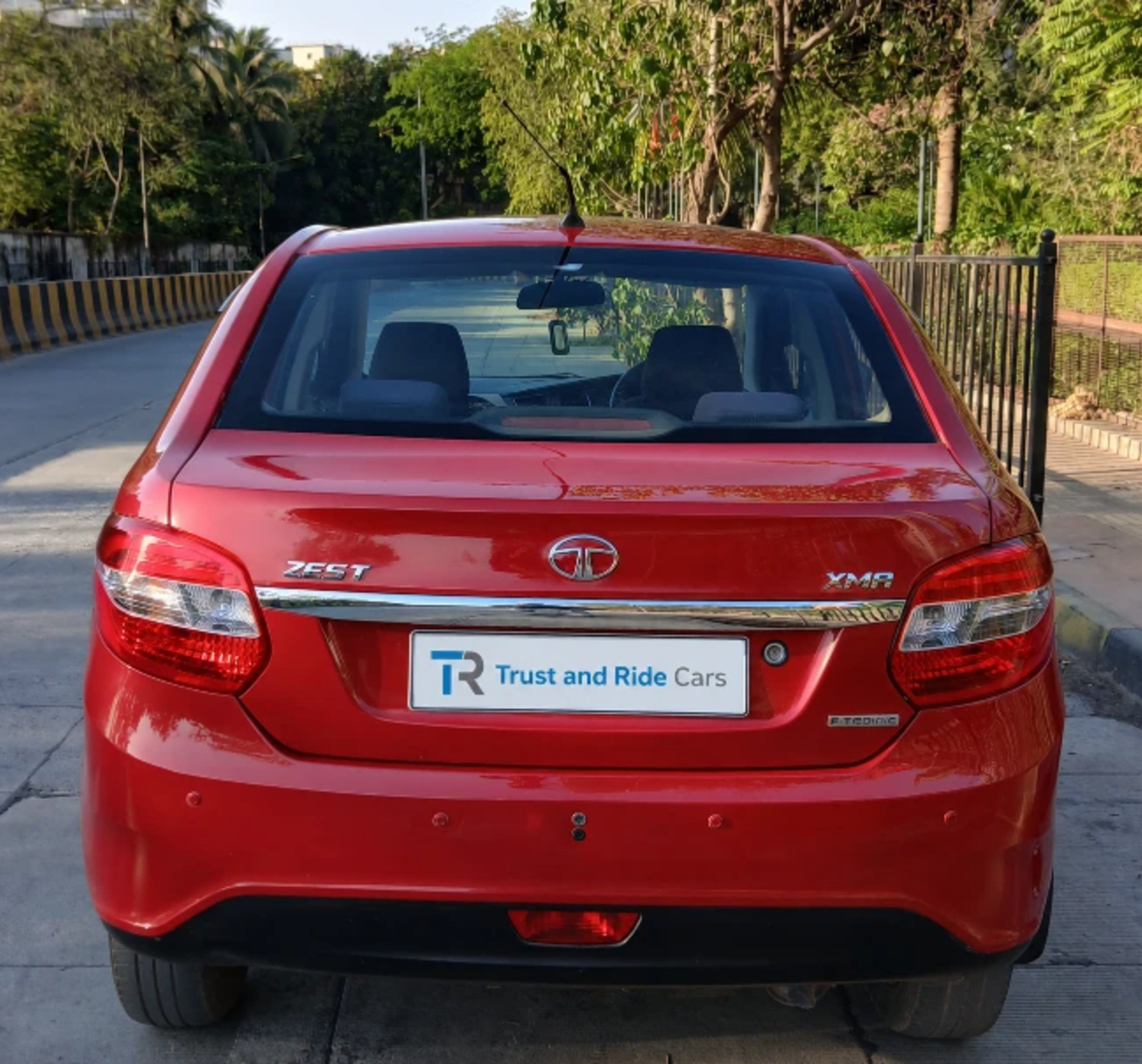 2014 Tata Zest thumbnail 2