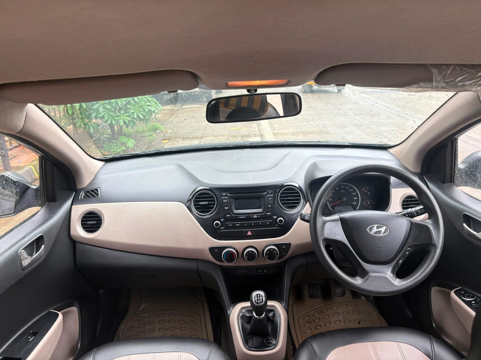 2014 Hyundai Grand thumbnail 8