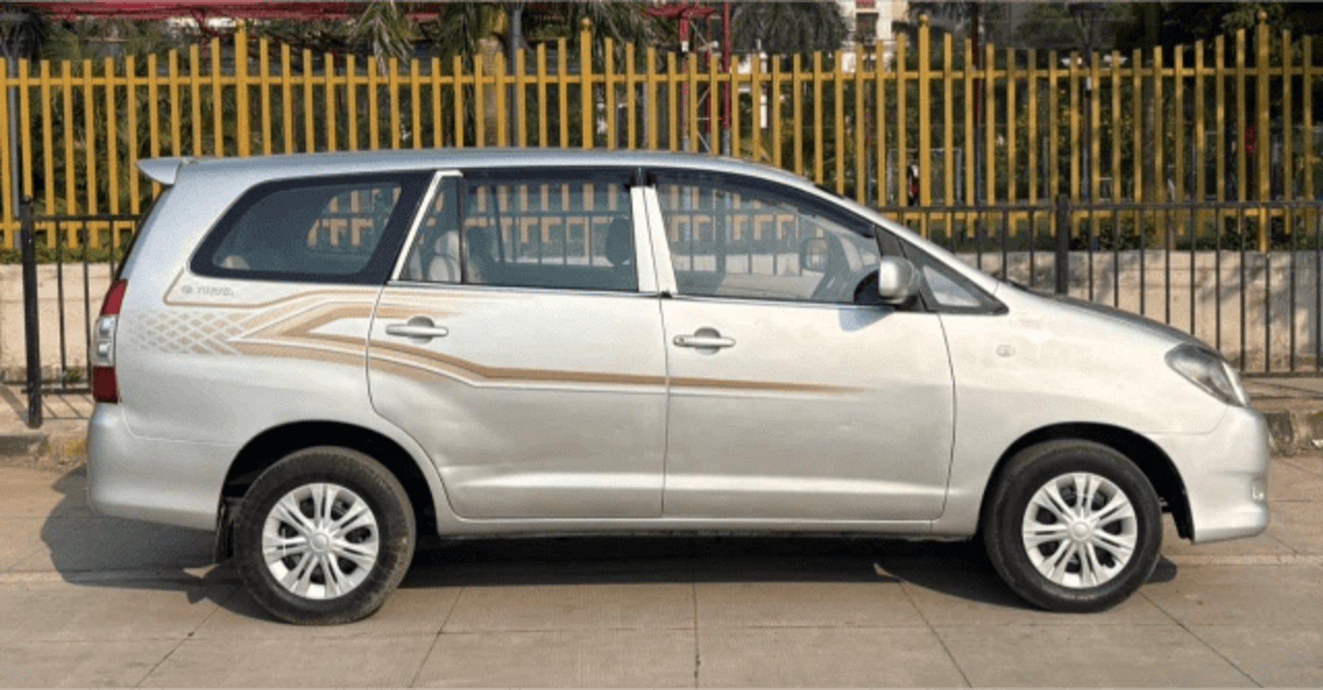 2011 Toyota Innova