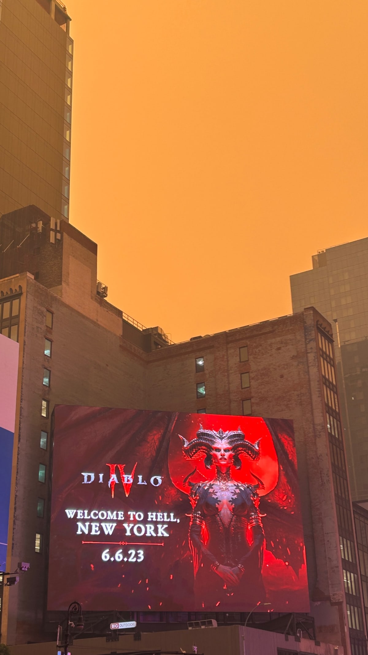 Diablo IV advertising with wildfire smoke