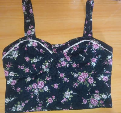 Tops floreado