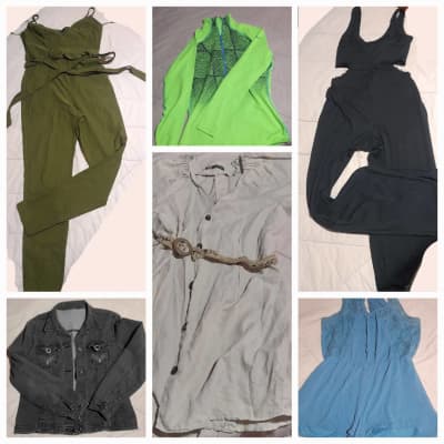 Ropa de mujer variada