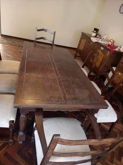 Juego de Comedor Clásico de Madera