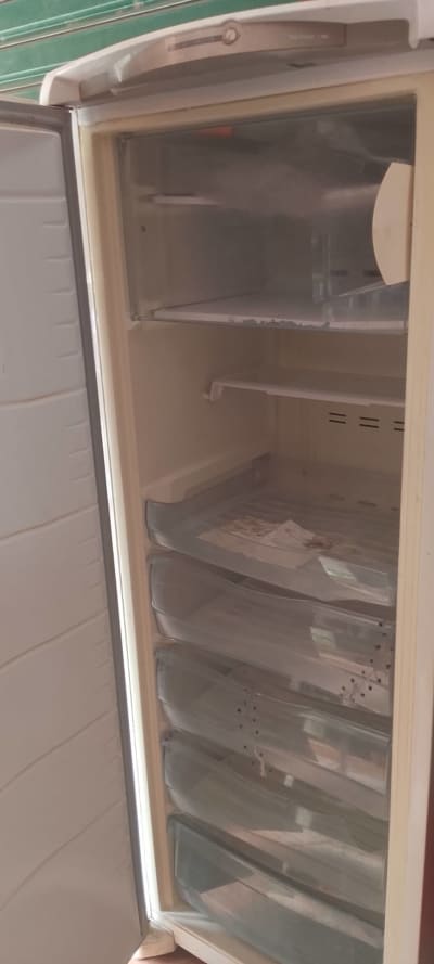 Freezer consul