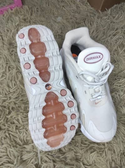 Nike Air Max Crema y Oro Rosa