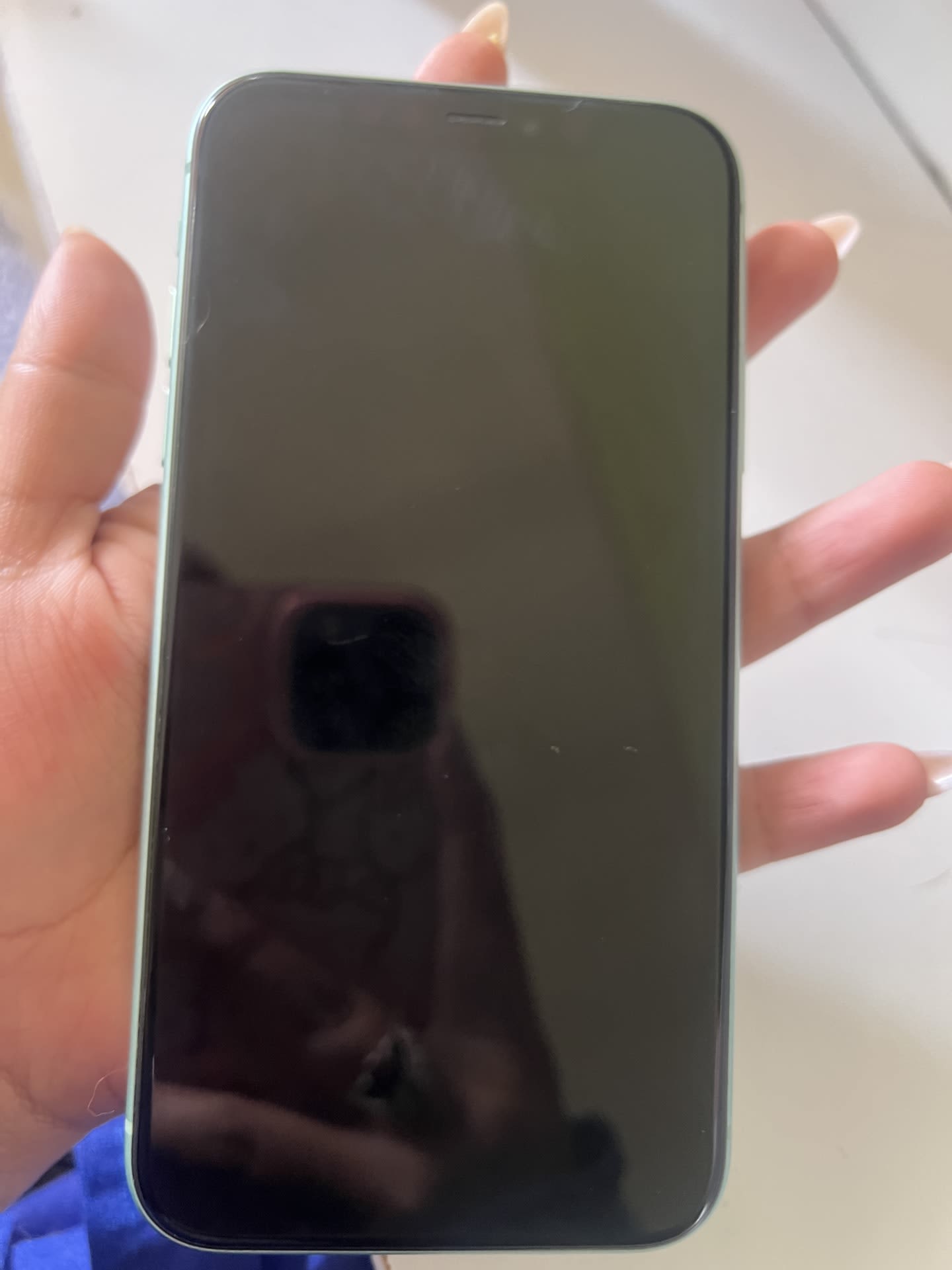 iPhone 11 normal — imagen 3