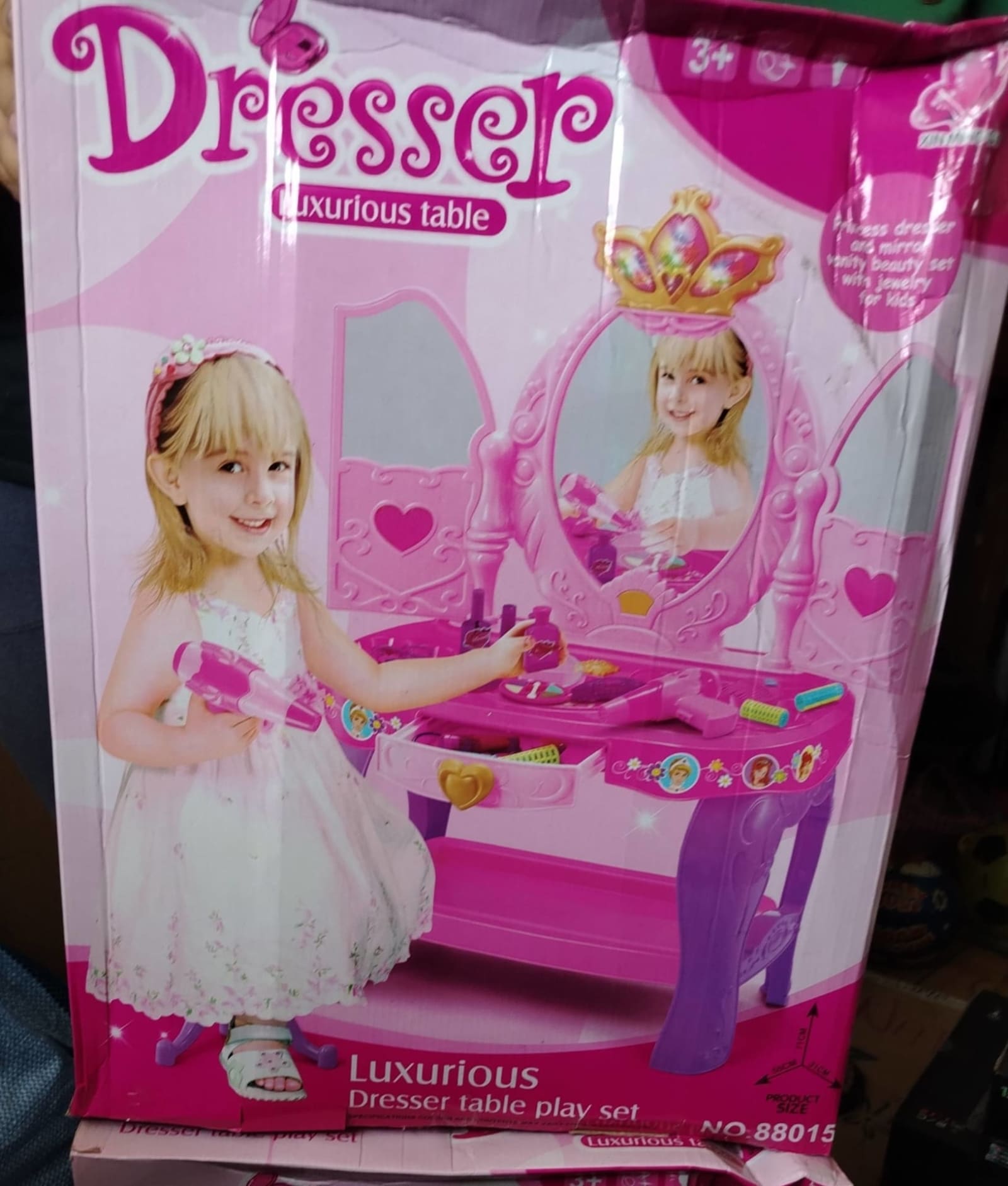 Peinador de niña con accesorios