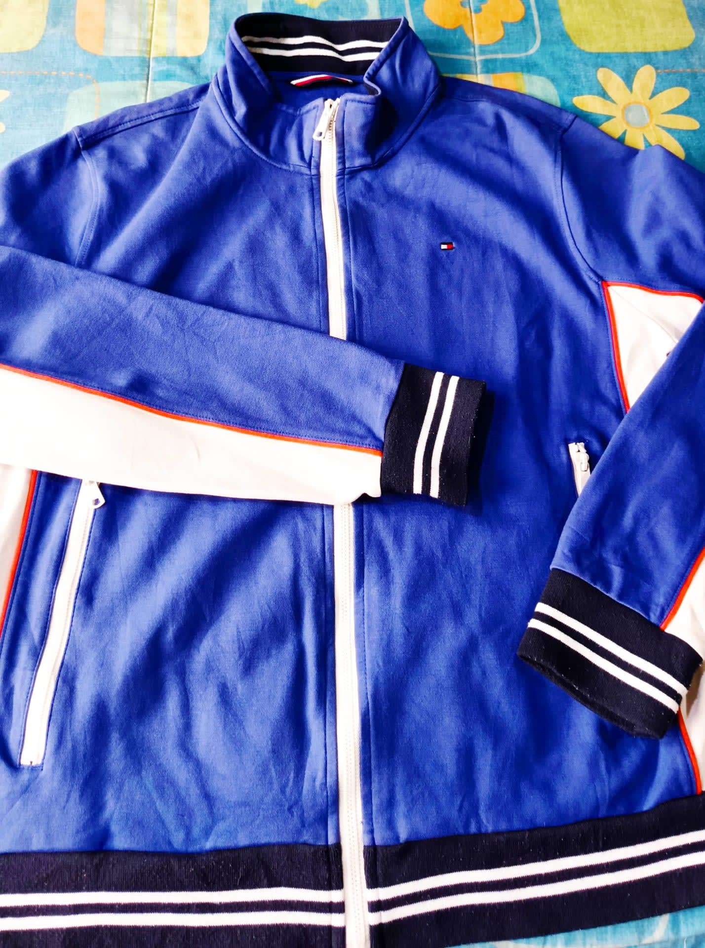 Chamarra americana Tommy Hilfiger