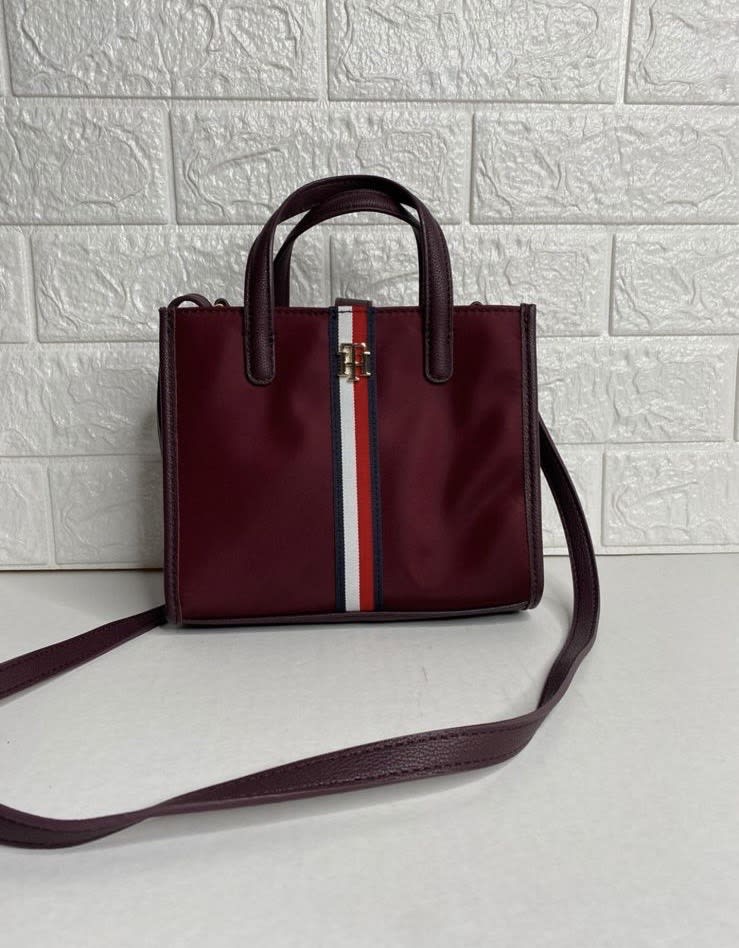 Cartera Tommy Hilfiger