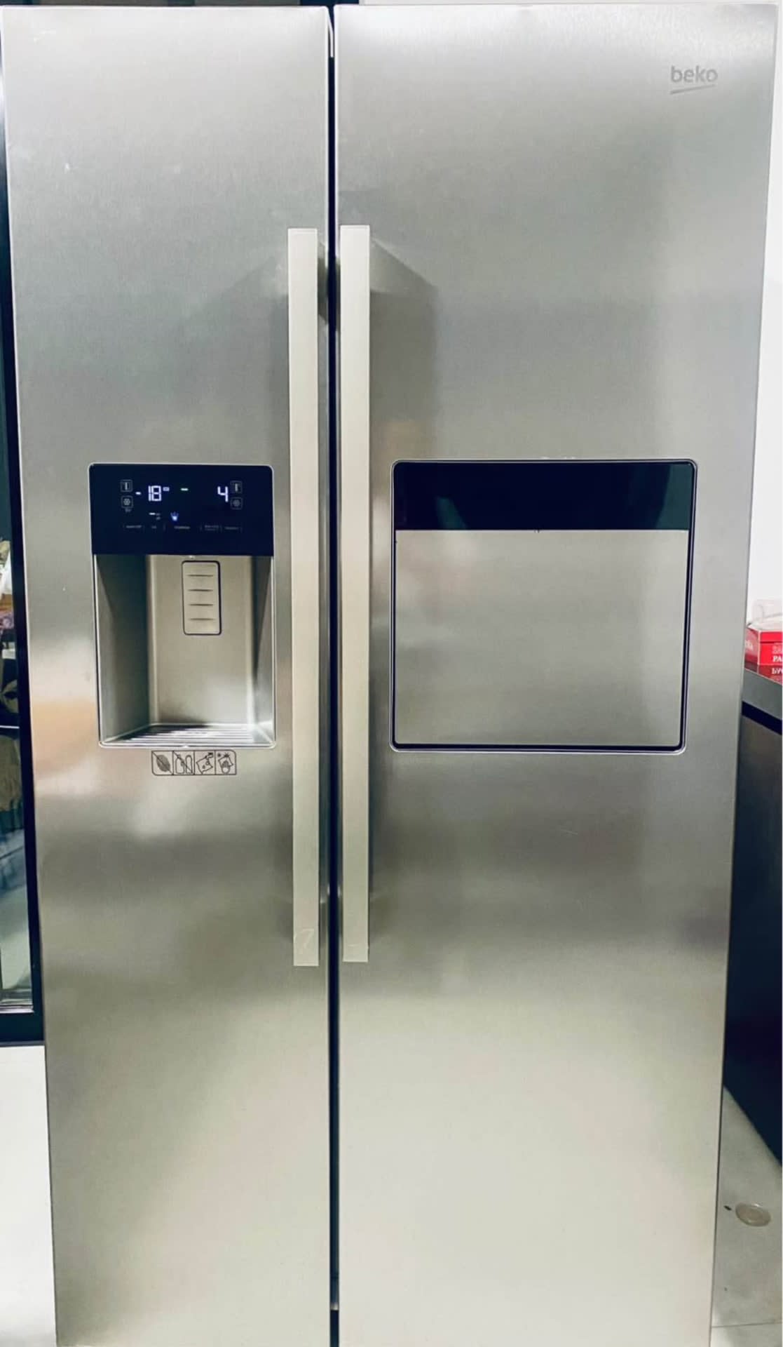 Heladera Beko Inverter Conf Inox Titanio