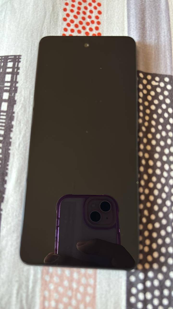 Motorola Moto G04s en Excelente Estado — imagen 2