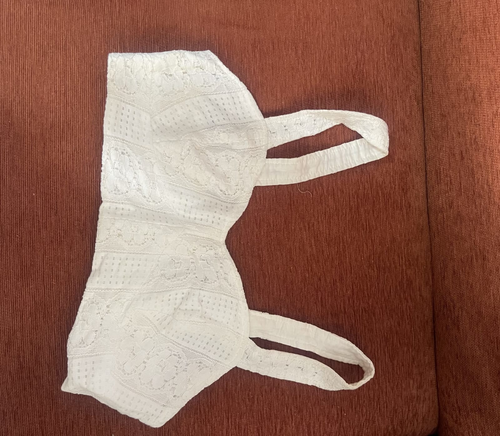 Top Mostaza con Detalle de Aro — imagen 4