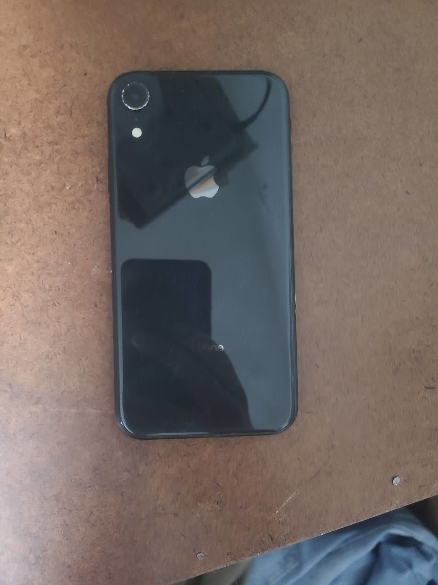 iPhone XR Bypass Premium