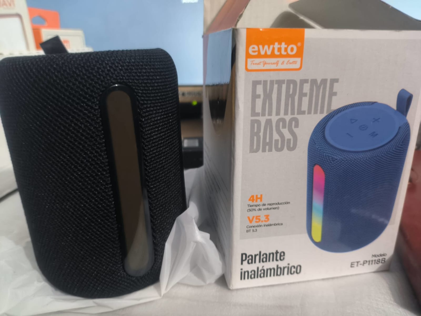 Parlante Bluetooth ewtto Extreme Bass — imagen 2
