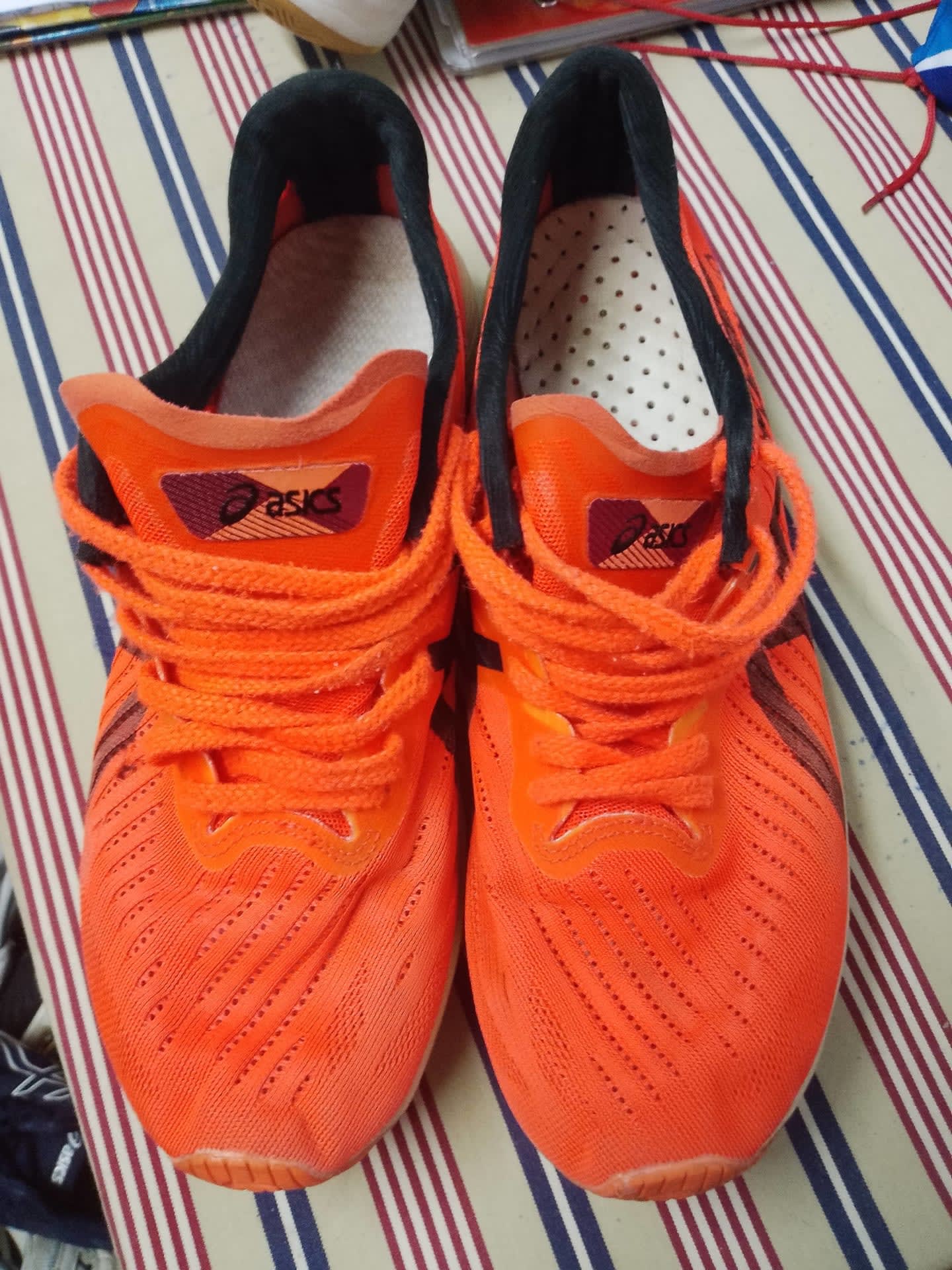 Zapatillas Asics talla 39