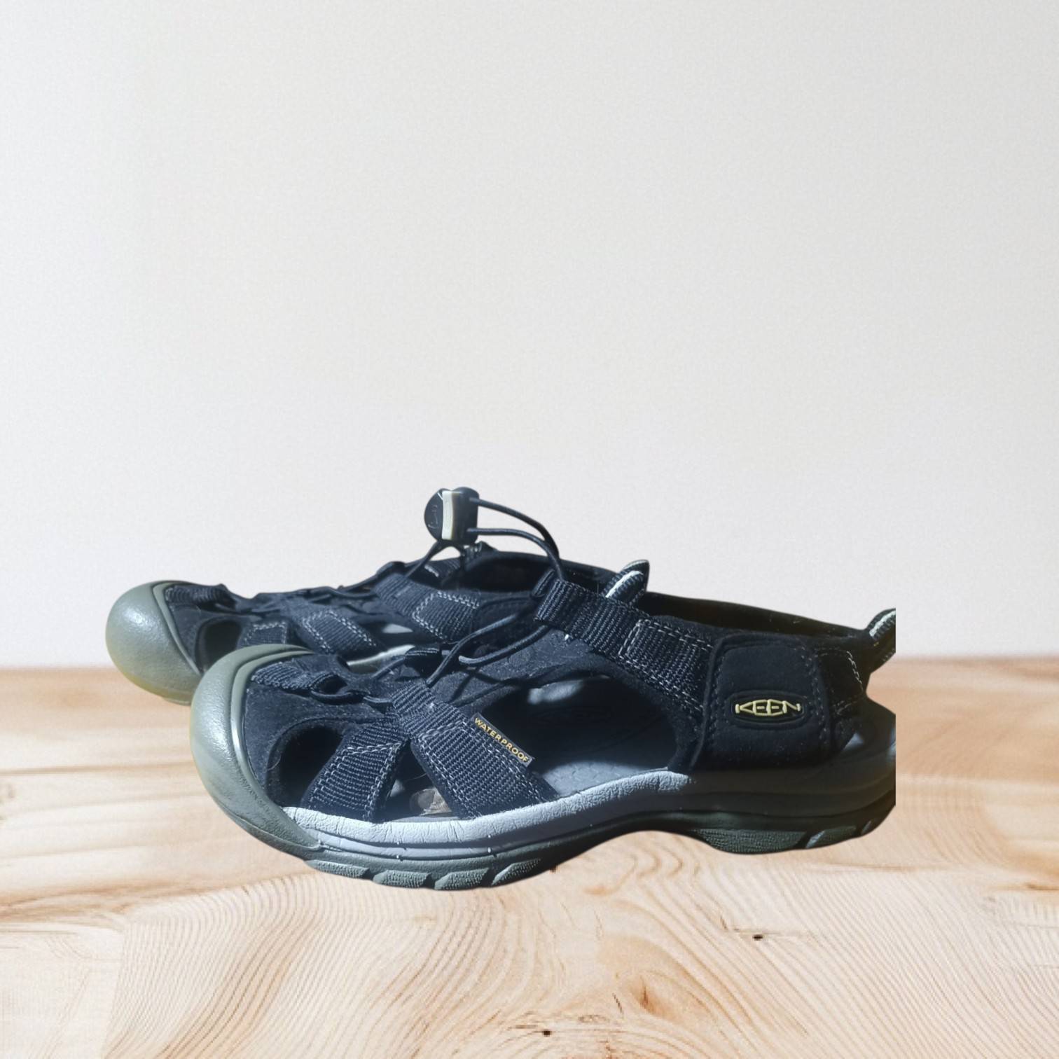 Sandalias de Trekking KEEN Venice H2 — imagen 2