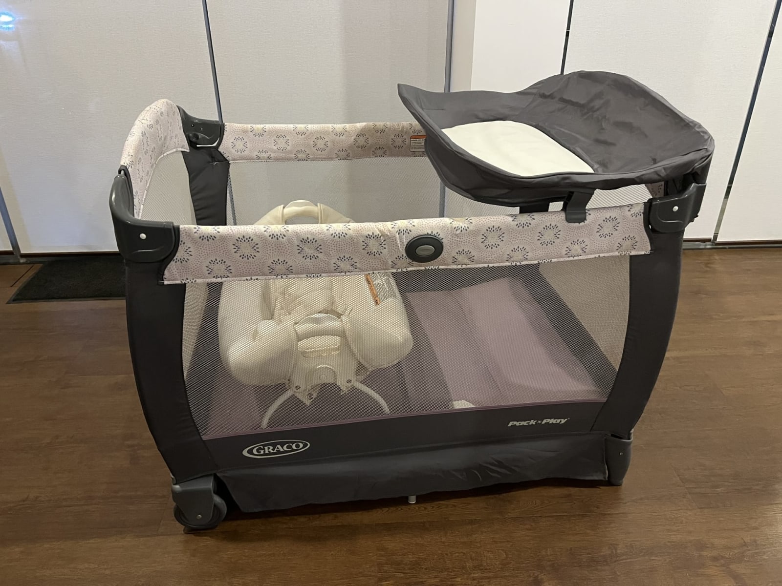 Cuna Corral Graco Pack 'n Play — imagen 3