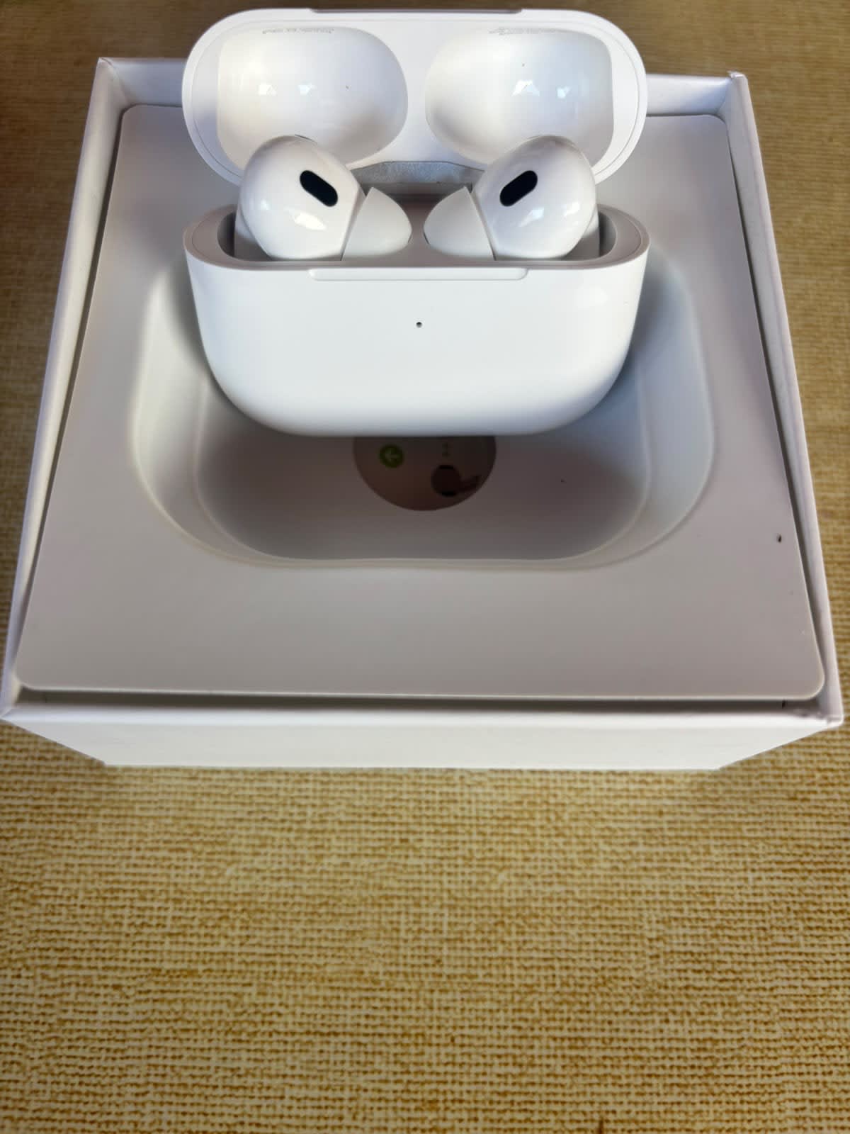 Audífonos AirPods Pro — imagen 2