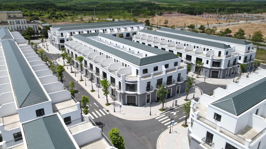 Hạ tầng tại khu dự án nhà ở xã hội của Công ty TNHH Vận hành Vincom Retail thuộc Tập đoàn Vingroup cơ bản đã hoàn thiện - Ảnh: L.T