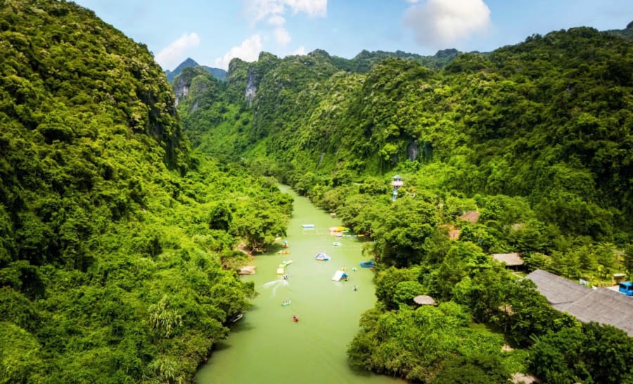Quang cảnh Vườn Quốc gia Phong Nha-Kẻ Bàng - Ảnh: N.H