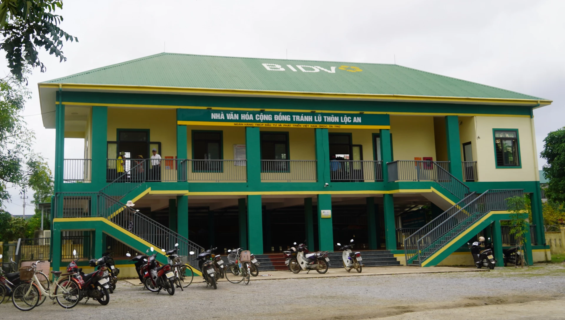 Nhà văn hóa cộng đồng tránh lũ Lộc An, xã Lệ Thủy sẵn sàng đón người dân đến tránh trú - Ảnh: N.M