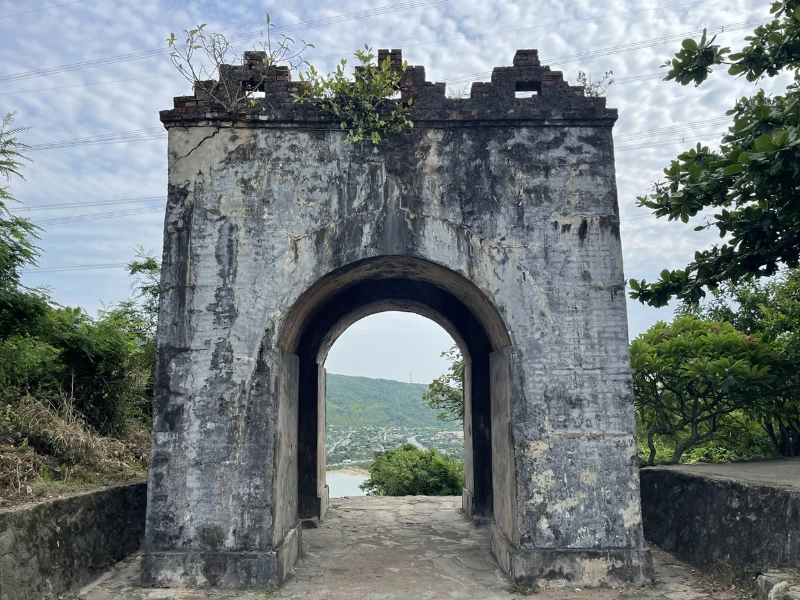 Ho&agrave;nh Sơn quan (Nguồn: Internet)