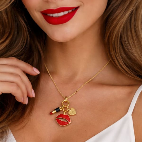 Collar Beso Chic 💋