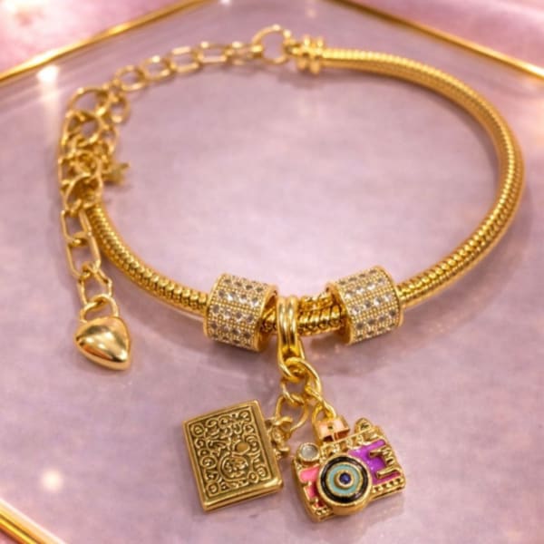 ✨ Pulsera Encanto Dorado “Momentos que Brillan”