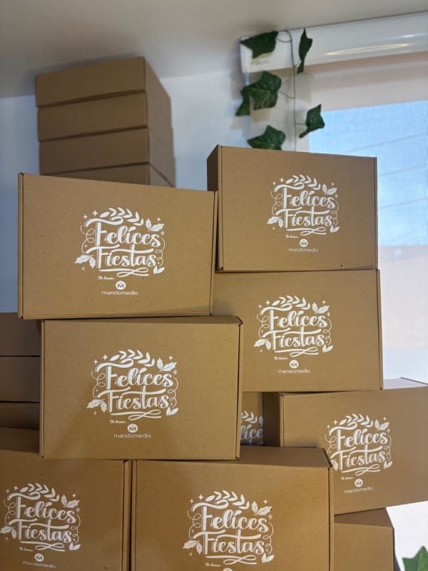 Servicio de Personalización cajas en carton micro corrugado