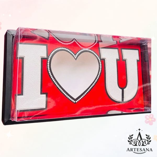 Caja Love