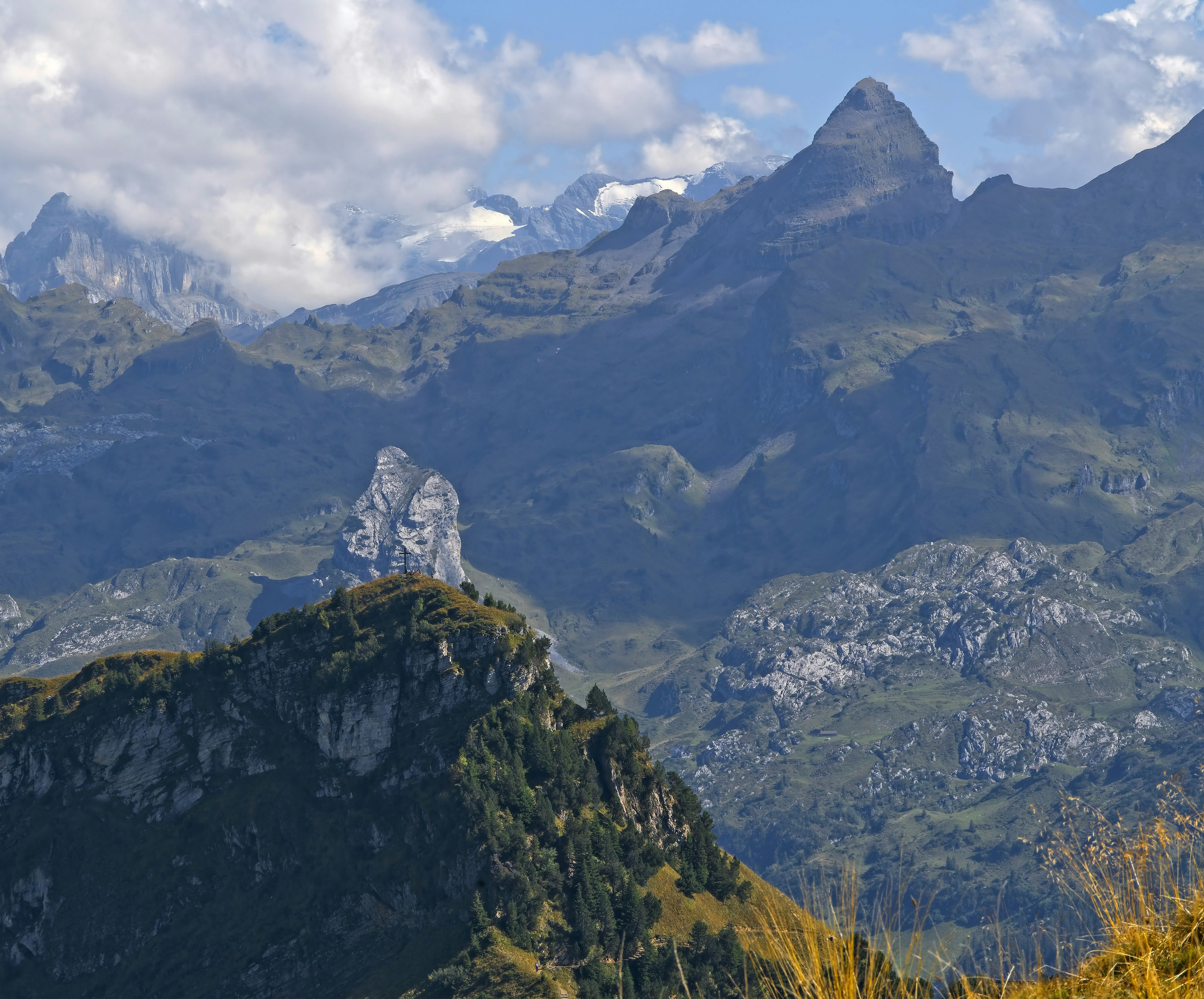 Grand Swiss Discovery 4