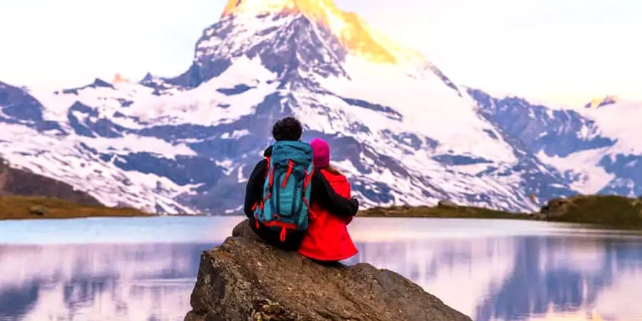 Darjeeling Honeymoon Romance