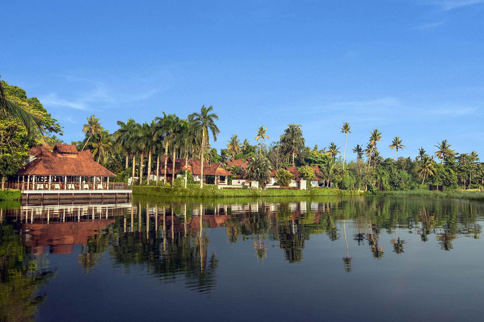 Kerala Backwater Experience: Alleppey & Kumarakom 3