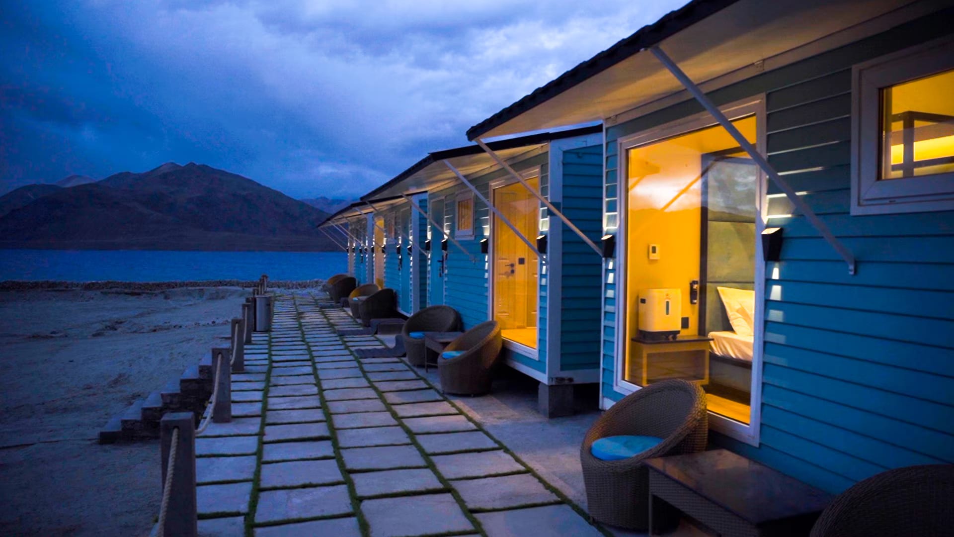 Lakes of Ladakh: Pangong & Tso Moriri 2