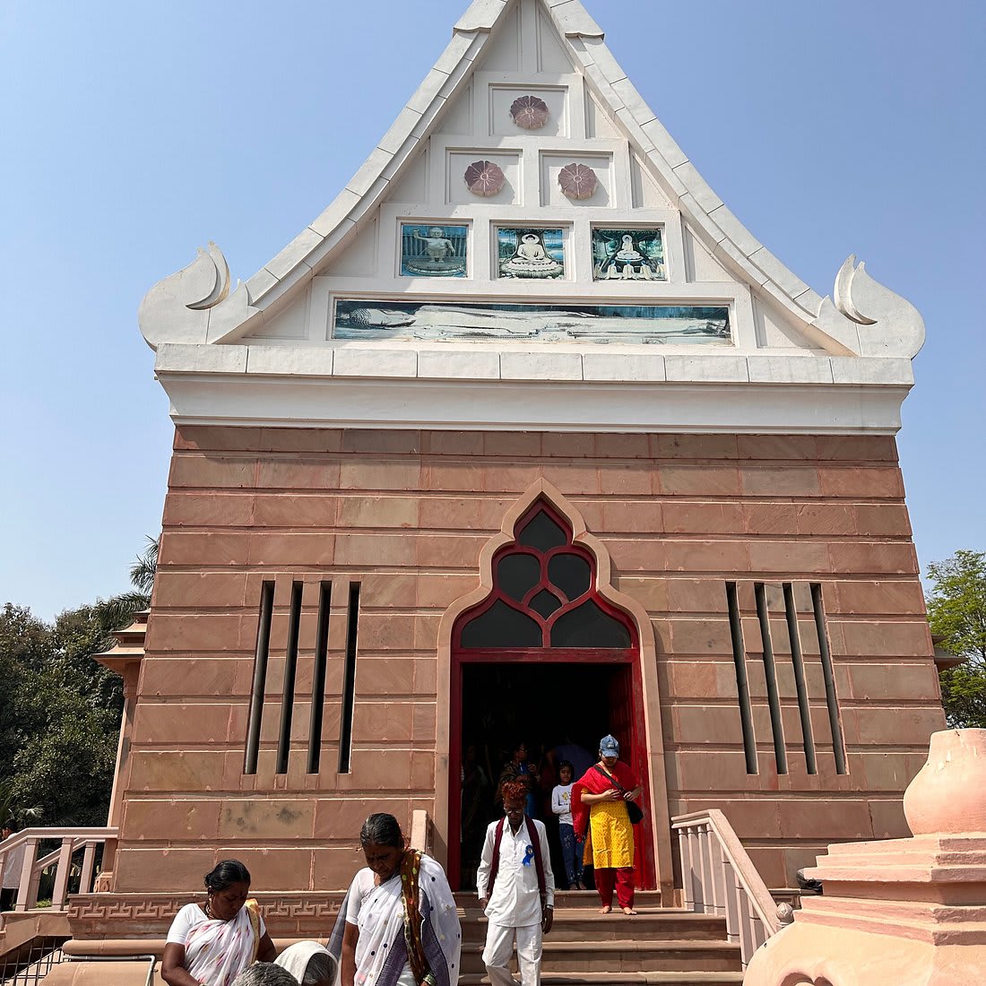 Sacred Pilgrimage: Varanasi & Sarnath 4