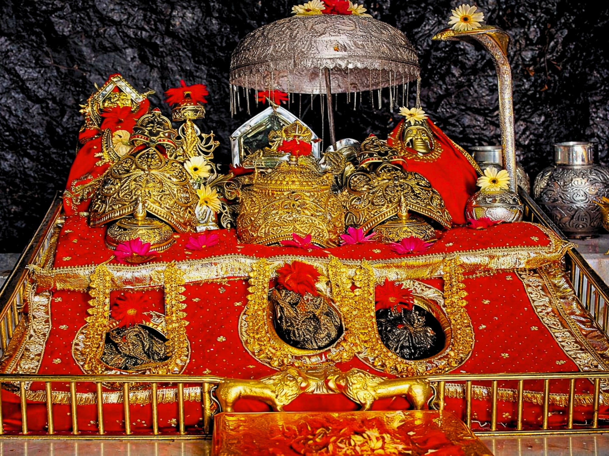 Vaishno Devi Yatra - Mata ka Darbar 6
