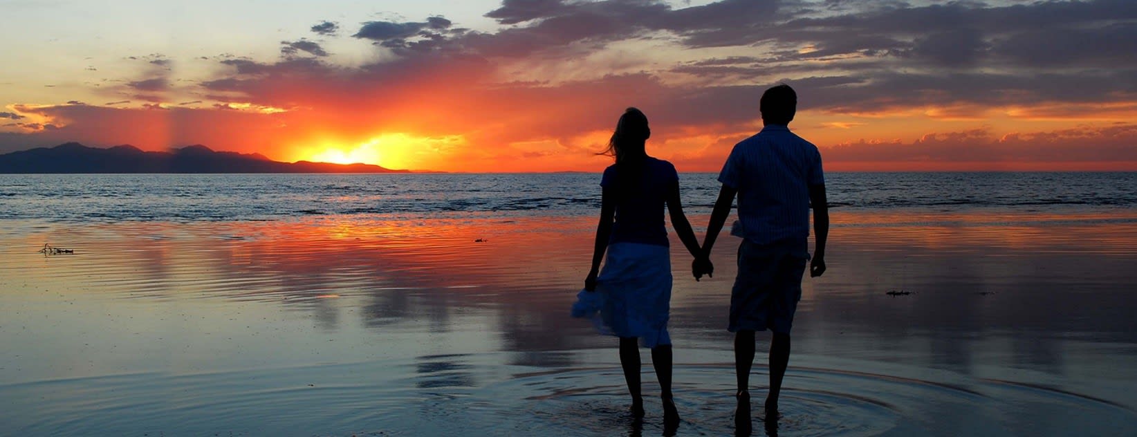 Enchanting Kerala Honeymoon - Suryanelli, Munnar, Alleppey Houseboat, Kovalam & Kanyakumari 2