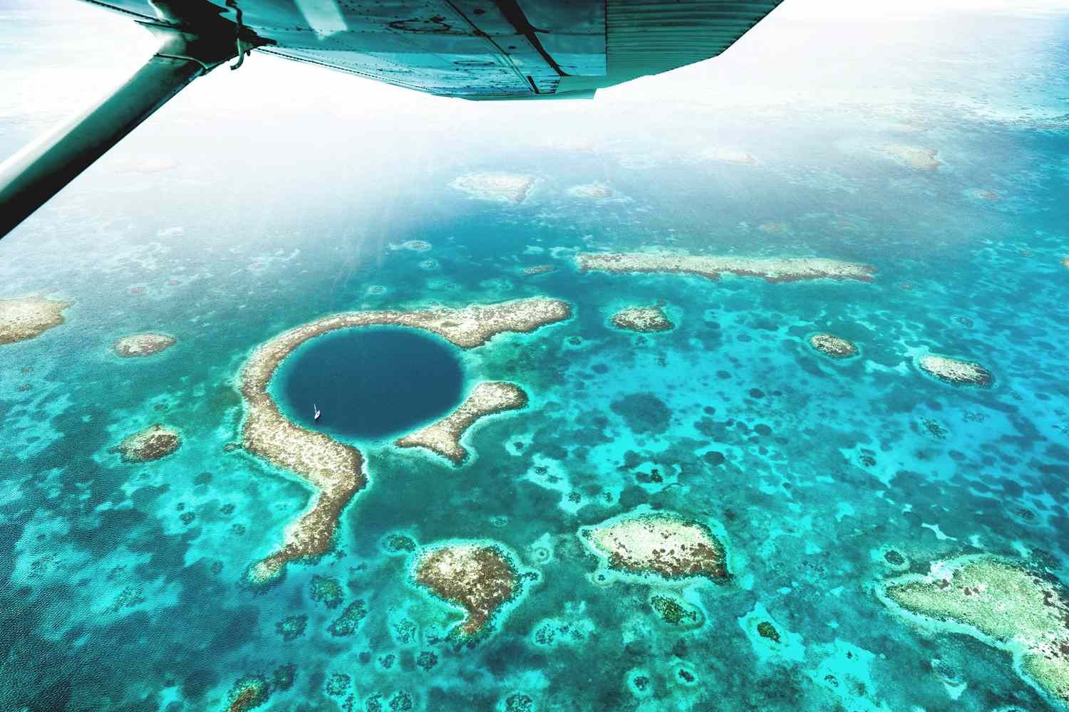 Blue Hole, Belize: A Diving Paradise