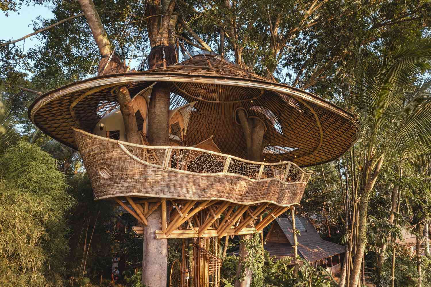 Guide To The Best Treehouse Hotels Around The World